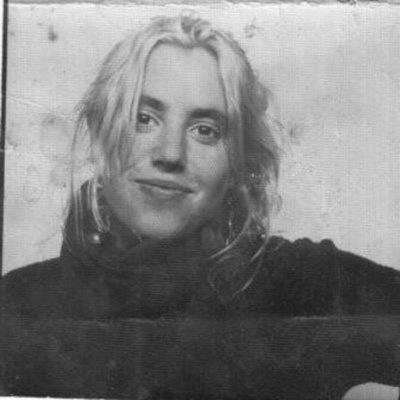 Meet your Posher, Tania - Picture 1 of 1